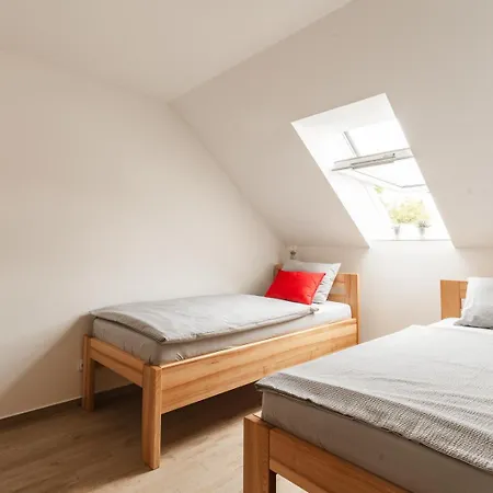 Stavení V Zahradě Dolenice