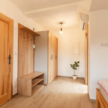 Venkovský dům Stavení V Zahradě Dolenice